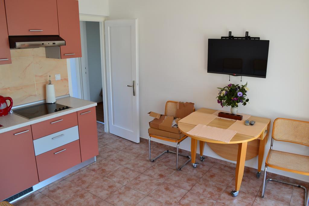 Apartments Lungomare Umag Szoba fotó