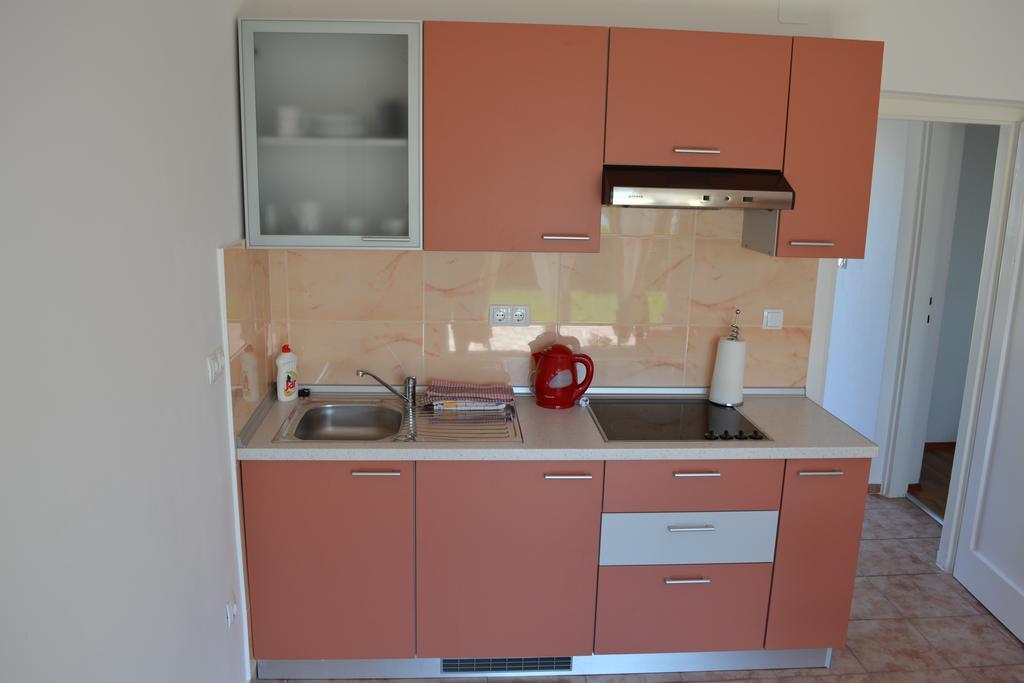 Apartments Lungomare Umag Szoba fotó
